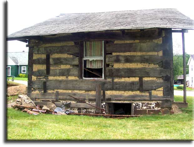 Oak log cabin