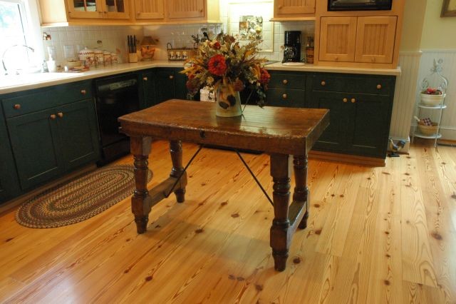 Select heart pine flooring