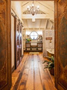barnboard oak flooring