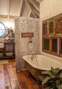 oak-flooring-bathroom