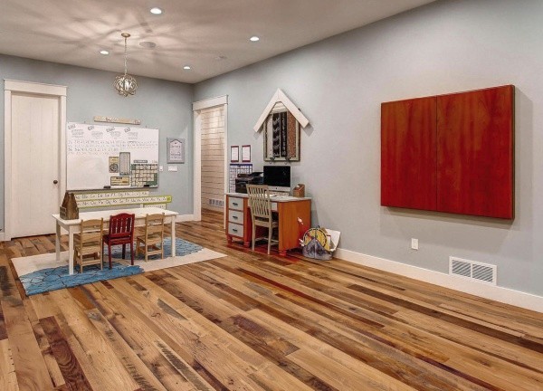 Reclaimed barn board flooring