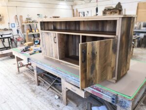 Cabinet Cabinet
