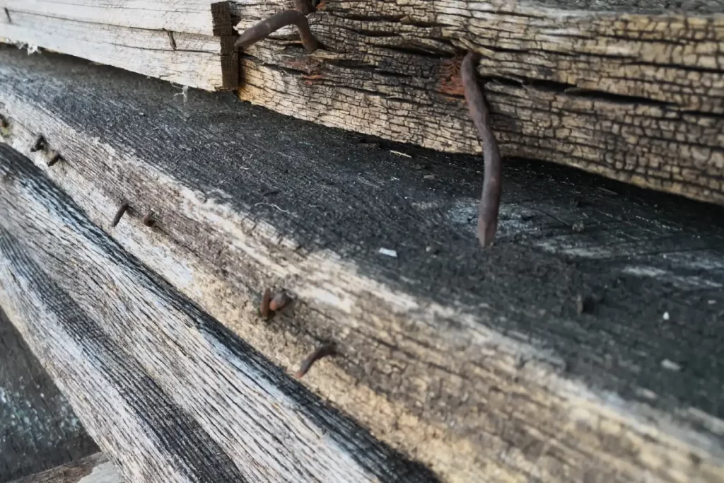 Naily Oak Reclaimed Lumber