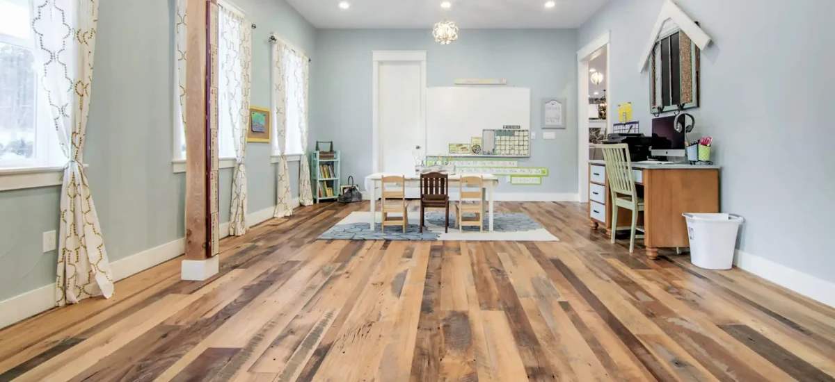 Reclaimed Mixed Hardwood flooring in an expansive home setting